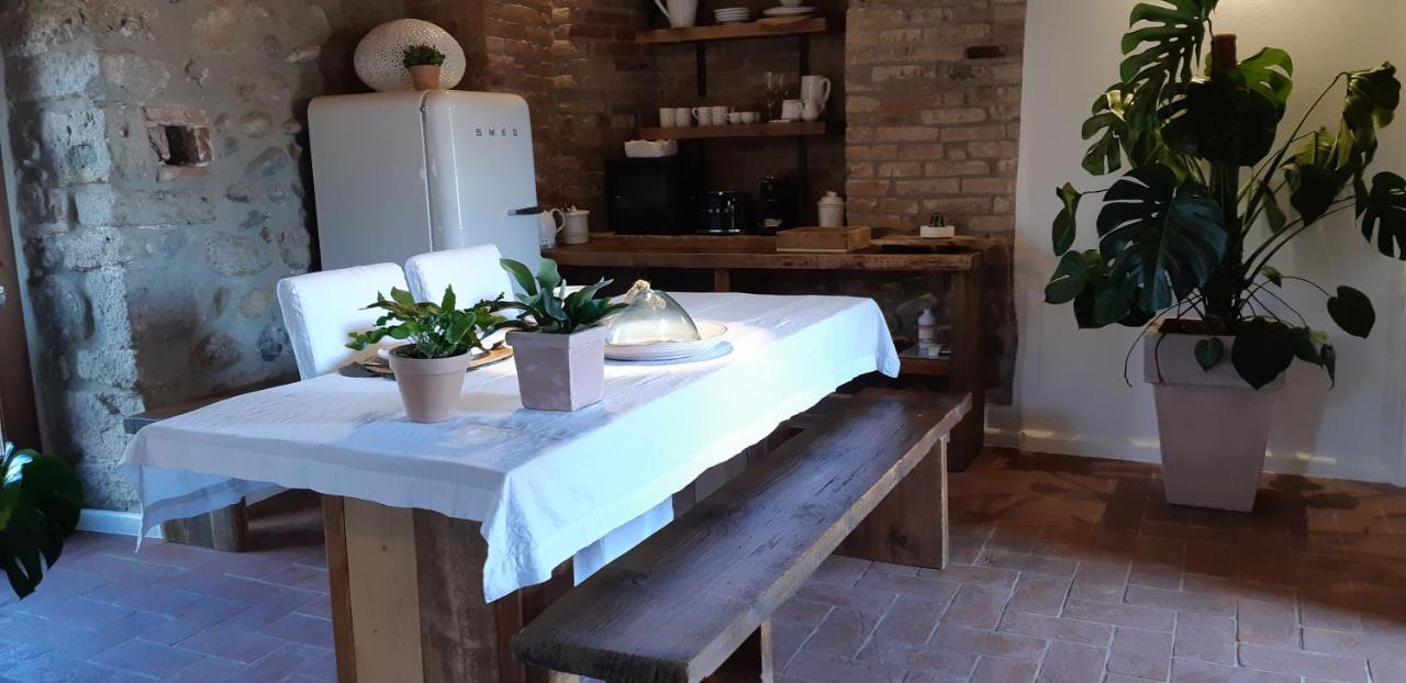 La Torre Medioevale Bed & Breakfast Marne di Filago Exterior photo