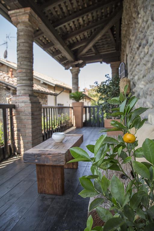 La Torre Medioevale Bed & Breakfast Marne di Filago Exterior photo