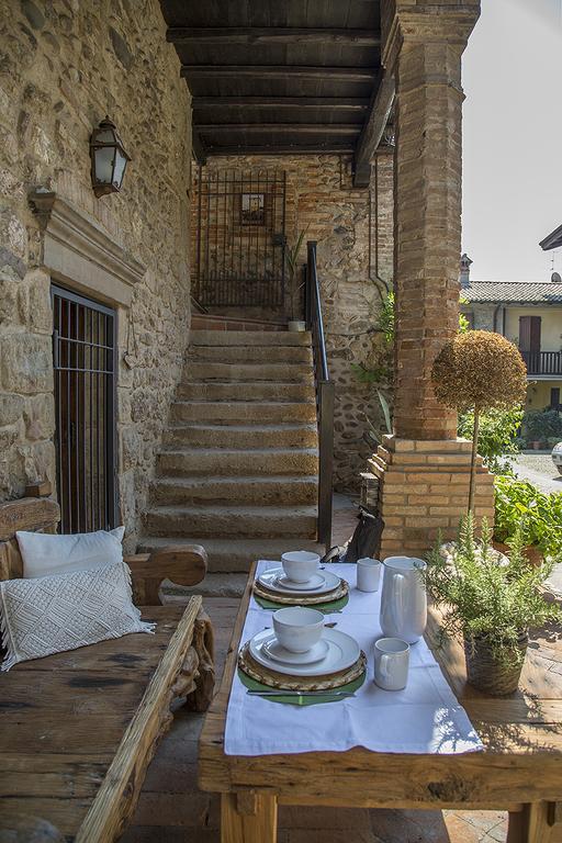 La Torre Medioevale Bed & Breakfast Marne di Filago Exterior photo