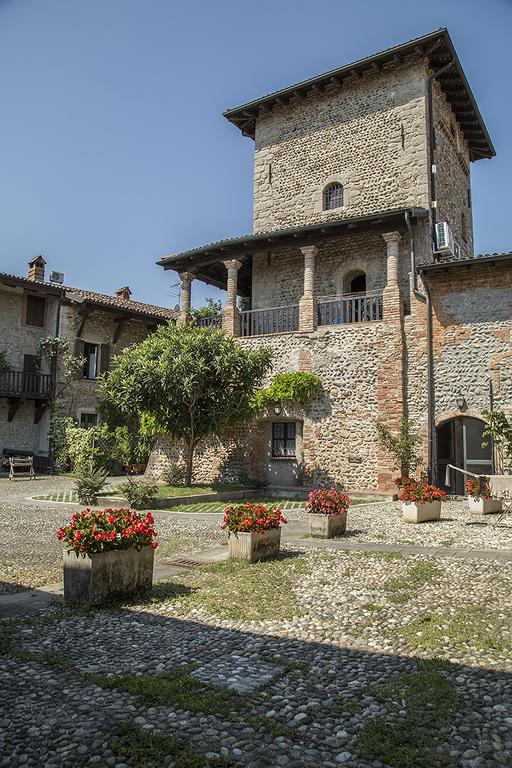 La Torre Medioevale Bed & Breakfast Marne di Filago Exterior photo